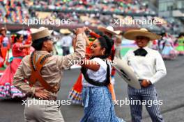 Drivers' Parade atmosphere. 27.10.2024. Formula 1 World Championship, Rd 20, Mexican Grand Prix, Mexico City, Mexico, Race Day.