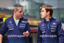 (L to R): Ed Regan (GBR) Williams Racing Engineer with Franco Colapinto (ARG) Williams Racing. 24.10.2024. Formula 1 World Championship, Rd 20, Mexican Grand Prix, Mexico City, Mexico, Preparation Day.