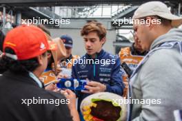 Franco Colapinto (ARG) Williams Racing walks the circuit. 24.10.2024. Formula 1 World Championship, Rd 20, Mexican Grand Prix, Mexico City, Mexico, Preparation Day.