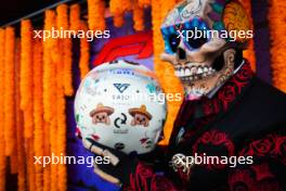 The helmet of Pierre Gasly (FRA) Alpine F1 Team. 24.10.2024. Formula 1 World Championship, Rd 20, Mexican Grand Prix, Mexico City, Mexico, Preparation Day.