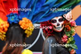 Paddock atmosphere - Day of the Dead costume wearer. 24.10.2024. Formula 1 World Championship, Rd 20, Mexican Grand Prix, Mexico City, Mexico, Preparation Day.