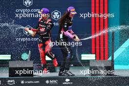 Race winner Abbi Pulling (GBR) Rodin Motorsport (Right) celebrates on the podium with third placed Chloe Chambers (USA) Campos Racing. 04.05.2024. FIA Formula Academy, Rd 2, Race 1, Miami, Florida, USA, Saturday.