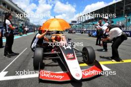 Chloe Chambers (USA) Campos Racing on the grid. 05.05.2024. FIA Formula Academy, Rd 2, Race 2, Miami, Florida, USA, Sunday.