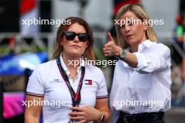 (L to R): Chloe Zebedee (GBR) F1 Academy Brand Marketing Manager with Susie Wolff (GBR) F1 Academy Managing Director. 02.05.2024. Formula 1 World Championship, Rd 6, Miami Grand Prix, Miami, Florida, USA, Preparation Day.