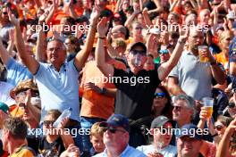 Circuit atmosphere - fans in the grandstand. 23.08.2024. Formula 1 World Championship, Rd 15, Dutch Grand Prix, Zandvoort, Netherlands, Practice Day.