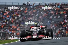 Nico Hulkenberg (GER) Haas VF-24. 23.08.2024. Formula 1 World Championship, Rd 15, Dutch Grand Prix, Zandvoort, Netherlands, Practice Day.