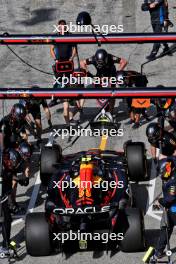 Sergio Perez (MEX) Red Bull Racing RB20 practices a pit stop. 23.08.2024. Formula 1 World Championship, Rd 15, Dutch Grand Prix, Zandvoort, Netherlands, Practice Day.