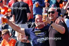 Circuit atmosphere - fans in the grandstand. 23.08.2024. Formula 1 World Championship, Rd 15, Dutch Grand Prix, Zandvoort, Netherlands, Practice Day.