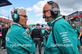 (L to R): Mike Krack (LUX) Aston Martin F1 Team, Team Principal with Tom McCullough (GBR) Aston Martin F1 Team Performance Director on the grid. 25.08.2024. Formula 1 World Championship, Rd 15, Dutch Grand Prix, Zandvoort, Netherlands, Race Day.