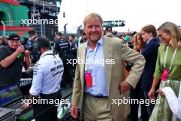 Willem-Alexander (NLD), King of the Netherlands, on the grid. 25.08.2024. Formula 1 World Championship, Rd 15, Dutch Grand Prix, Zandvoort, Netherlands, Race Day.