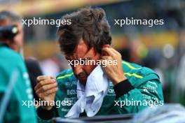 Fernando Alonso (ESP) Aston Martin F1 Team on the grid. 25.08.2024. Formula 1 World Championship, Rd 15, Dutch Grand Prix, Zandvoort, Netherlands, Race Day.