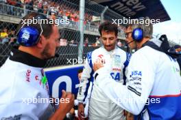 Daniel Ricciardo (AUS) RB on the grid. 25.08.2024. Formula 1 World Championship, Rd 15, Dutch Grand Prix, Zandvoort, Netherlands, Race Day.