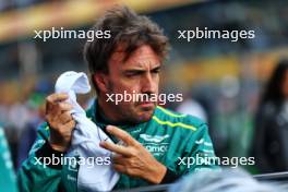 Fernando Alonso (ESP) Aston Martin F1 Team on the grid. 25.08.2024. Formula 1 World Championship, Rd 15, Dutch Grand Prix, Zandvoort, Netherlands, Race Day.