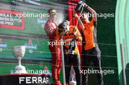 Charles Leclerc (FRA), Scuderia Ferrari Lando Norris (GBR), McLaren F1 Team  25.08.2024. Formula 1 World Championship, Rd 15, Dutch Grand Prix, Zandvoort, Netherlands, Race Day.