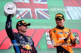 Max Verstappen (NLD), Red Bull Racing Lando Norris (GBR), McLaren F1 Team  25.08.2024. Formula 1 World Championship, Rd 15, Dutch Grand Prix, Zandvoort, Netherlands, Race Day.