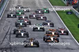 Max Verstappen (NLD) Red Bull Racing RB20 leads at the start of the race. 25.08.2024. Formula 1 World Championship, Rd 15, Dutch Grand Prix, Zandvoort, Netherlands, Race Day.