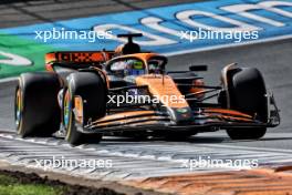 Oscar Piastri (AUS) McLaren MCL38. 25.08.2024. Formula 1 World Championship, Rd 15, Dutch Grand Prix, Zandvoort, Netherlands, Race Day.