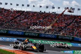 Sergio Perez (MEX) Red Bull Racing RB20. 25.08.2024. Formula 1 World Championship, Rd 15, Dutch Grand Prix, Zandvoort, Netherlands, Race Day.