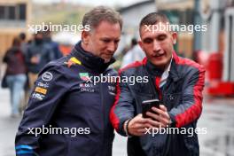 Christian Horner (GBR) Red Bull Racing Team Principal with fan. 24.08.2024. Formula 1 World Championship, Rd 15, Dutch Grand Prix, Zandvoort, Netherlands, Qualifying Day.