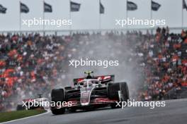 Nico Hulkenberg (GER) Haas VF-24. 24.08.2024. Formula 1 World Championship, Rd 15, Dutch Grand Prix, Zandvoort, Netherlands, Qualifying Day.