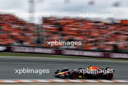 Max Verstappen (NLD) Red Bull Racing RB20. 24.08.2024. Formula 1 World Championship, Rd 15, Dutch Grand Prix, Zandvoort, Netherlands, Qualifying Day.