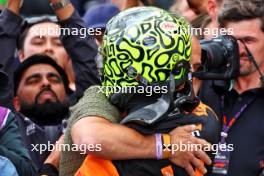 Lando Norris (GBR) McLaren celebrates his pole position in qualifying parc ferme with his father Adam Norris (GBR). 24.08.2024. Formula 1 World Championship, Rd 15, Dutch Grand Prix, Zandvoort, Netherlands, Qualifying Day.