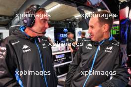 (L to R): Jason Milligan (GBR) Alpine F1 Team Chief Mechanic with Oliver Oakes (GBR) Alpine F1 Team Team Principal. 24.08.2024. Formula 1 World Championship, Rd 15, Dutch Grand Prix, Zandvoort, Netherlands, Qualifying Day.