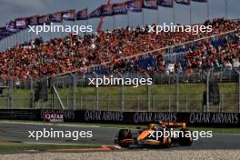 Oscar Piastri (AUS) McLaren MCL38. 24.08.2024. Formula 1 World Championship, Rd 15, Dutch Grand Prix, Zandvoort, Netherlands, Qualifying Day.