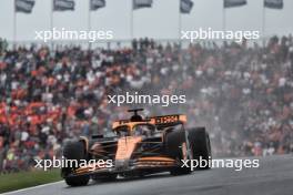 Oscar Piastri (AUS) McLaren MCL38. 24.08.2024. Formula 1 World Championship, Rd 15, Dutch Grand Prix, Zandvoort, Netherlands, Qualifying Day.