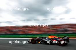 Max Verstappen (NLD) Red Bull Racing RB20. 24.08.2024. Formula 1 World Championship, Rd 15, Dutch Grand Prix, Zandvoort, Netherlands, Qualifying Day.