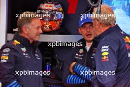 (L to R): Christian Horner (GBR) Red Bull Racing Team Principal with Max Verstappen (NLD) Red Bull Racing and Dr Helmut Marko (AUT) Red Bull Motorsport Consultant. 24.08.2024. Formula 1 World Championship, Rd 15, Dutch Grand Prix, Zandvoort, Netherlands, Qualifying Day.