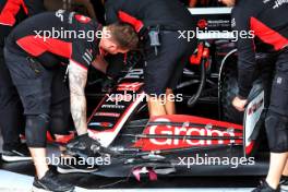 Damaged nosecone and front wing of Nico Hulkenberg (GER) Haas VF-24 who crashed in the third practice session. 24.08.2024. Formula 1 World Championship, Rd 15, Dutch Grand Prix, Zandvoort, Netherlands, Qualifying Day.