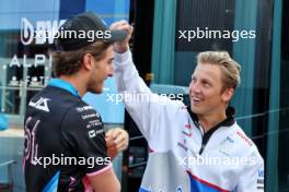 (L to R): Jack Doohan (AUS) Alpine F1 Team Reserve Driver with Liam Lawson (NZL) RB Reserve Driver. 25.08.2024. Formula 1 World Championship, Rd 15, Dutch Grand Prix, Zandvoort, Netherlands, Race Day.