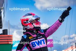 Race winner Abbi Pulling (GBR) Rodin Motorsport celebrates in parc ferme. 25.08.2024. FIA Formula Academy, Rd 4, Race 1, Zandvoort, Netherlands, Sunday.