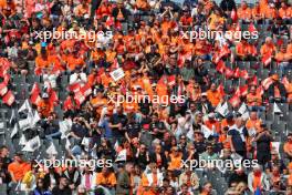 Circuit atmosphere - fans in the grandstand. 25.08.2024. Formula 1 World Championship, Rd 15, Dutch Grand Prix, Zandvoort, Netherlands, Race Day.