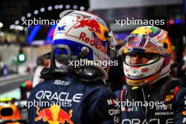 (L to R): pole sitter Max Verstappen (NLD) Red Bull Racing in qualifying parc ferme with team mate Sergio Perez (MEX) Red Bull Racing. 08.03.2024. Formula 1 World Championship, Rd 2, Saudi Arabian Grand Prix, Jeddah, Saudi Arabia, Qualifying Day.