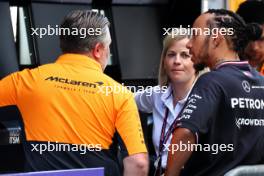 (L to R): Zak Brown (USA) McLaren Executive Director with Susie Wolff (GBR) F1 Academy Managing Director and Lewis Hamilton (GBR) Mercedes AMG F1. 08.03.2024. Formula 1 World Championship, Rd 2, Saudi Arabian Grand Prix, Jeddah, Saudi Arabia, Qualifying Day.