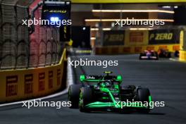Zhou Guanyu (CHN) Sauber C44. 09.03.2024. Formula 1 World Championship, Rd 2, Saudi Arabian Grand Prix, Jeddah, Saudi Arabia, Race Day.