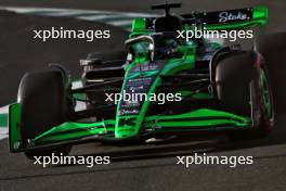 Valtteri Bottas (FIN) Sauber C44. 07.03.2024. Formula 1 World Championship, Rd 2, Saudi Arabian Grand Prix, Jeddah, Saudi Arabia, Practice Day.