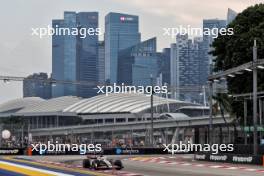 Kevin Magnussen (DEN) Haas VF-24. 20.09.2024. Formula 1 World Championship, Rd 18, Singapore Grand Prix, Marina Bay Street Circuit, Singapore, Practice Day.