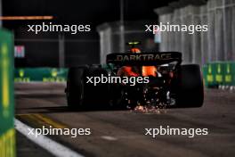 Lando Norris (GBR) McLaren MCL38. 20.09.2024. Formula 1 World Championship, Rd 18, Singapore Grand Prix, Marina Bay Street Circuit, Singapore, Practice Day.