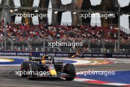 Max Verstappen (NLD) Red Bull Racing RB20. 20.09.2024. Formula 1 World Championship, Rd 18, Singapore Grand Prix, Marina Bay Street Circuit, Singapore, Practice Day.