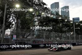 Kevin Magnussen (DEN) Haas VF-24. 20.09.2024. Formula 1 World Championship, Rd 18, Singapore Grand Prix, Marina Bay Street Circuit, Singapore, Practice Day.