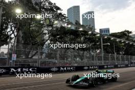 Fernando Alonso (ESP) Aston Martin F1 Team AMR24. 20.09.2024. Formula 1 World Championship, Rd 18, Singapore Grand Prix, Marina Bay Street Circuit, Singapore, Practice Day.