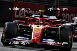 Carlos Sainz Jr (ESP) Ferrari SF-24. 20.09.2024. Formula 1 World Championship, Rd 18, Singapore Grand Prix, Marina Bay Street Circuit, Singapore, Practice Day.