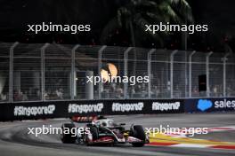 Kevin Magnussen (DEN) Haas VF-24. 20.09.2024. Formula 1 World Championship, Rd 18, Singapore Grand Prix, Marina Bay Street Circuit, Singapore, Practice Day.