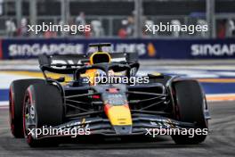 Max Verstappen (NLD) Red Bull Racing RB20. 20.09.2024. Formula 1 World Championship, Rd 18, Singapore Grand Prix, Marina Bay Street Circuit, Singapore, Practice Day.