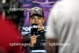 Lando Norris (GBR) McLaren in the post race FIA Press Conference. 22.09.2024. Formula 1 World Championship, Rd 18, Singapore Grand Prix, Marina Bay Street Circuit, Singapore, Race Day.