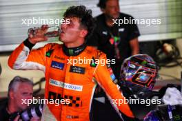 Race winner Lando Norris (GBR) McLaren in parc ferme. 22.09.2024. Formula 1 World Championship, Rd 18, Singapore Grand Prix, Marina Bay Street Circuit, Singapore, Race Day.