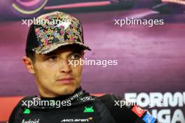 Lando Norris (GBR) McLaren in the post race FIA Press Conference. 22.09.2024. Formula 1 World Championship, Rd 18, Singapore Grand Prix, Marina Bay Street Circuit, Singapore, Race Day.